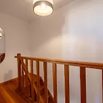 Apartman Contemporary Apartment Chiado