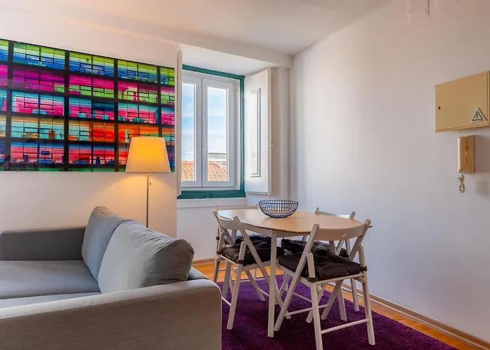 아파트 Contemporary Apartment Chiado