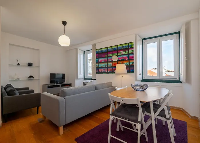 Contemporary Apartment Chiado Appartement *